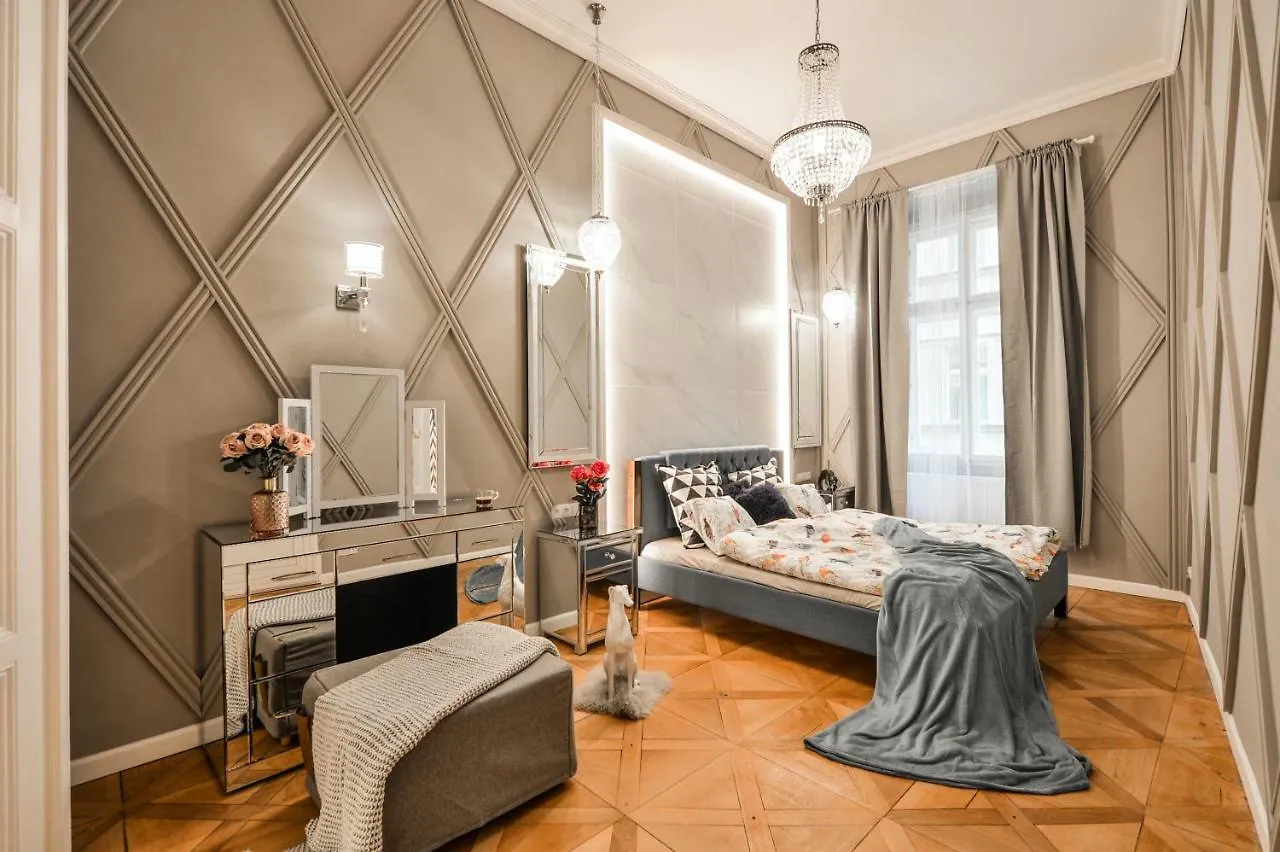 Dali Wenceslas Square Apartment Prague