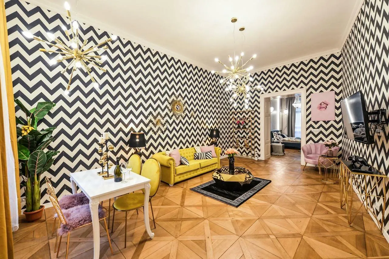 Dali Wenceslas Square Apartment Prague